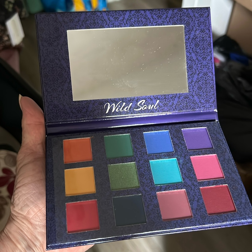 Eyeshadow Palette 🎨